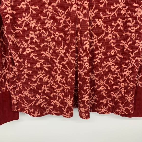 Knox Rose Top Womens Plus Size 1X Red Floral Long Sleeve Thermal Waffle Knit NWT - Picture 8 of 8